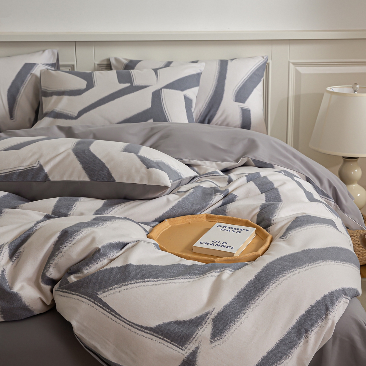 绫韵家纺 2025秋冬新款印花全棉磨毛冬季加厚纯棉磨毛三件套四件套系列 魅影灰