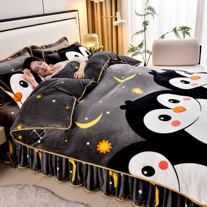 91家纺网 家纺一手货源 找家纺 雨洋2025新款加厚保暖8.5斤牛奶绒金貂婴儿绒四件套企鹅