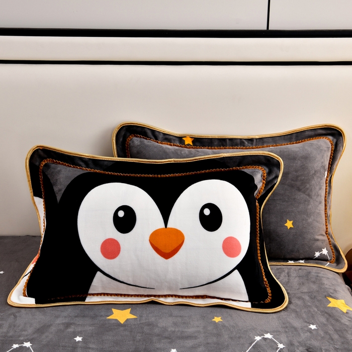 91家纺网 家纺一手货源 找家纺 雨洋2025新款加厚保暖8.5斤牛奶绒金貂婴儿绒四件套企鹅