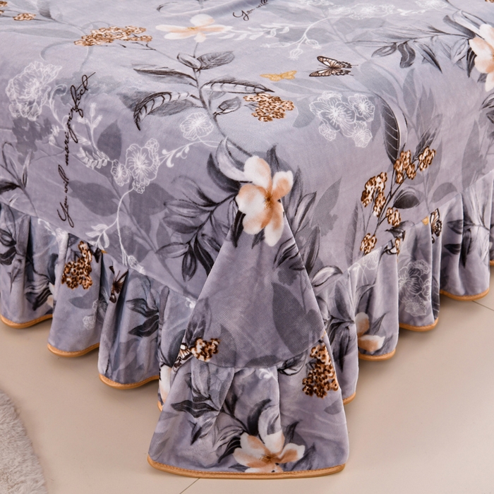 91家纺网 家纺一手货源 找家纺 雨洋2025新款加厚保暖8.5斤牛奶绒金貂婴儿绒四件套塞纳花园