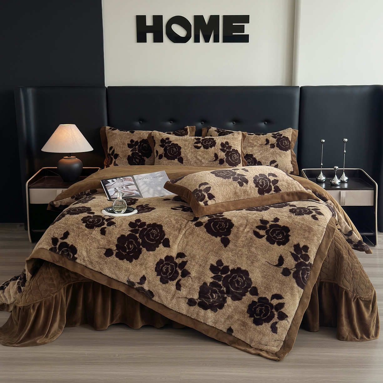 91家纺网 家纺一手货源 找家纺 （总）金艾草 2025新款兔毛宽边床盖四件套【工艺款】