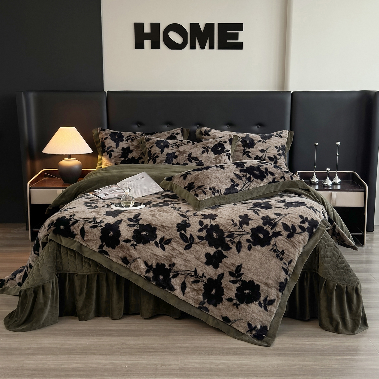 91家纺网 家纺一手货源 找家纺 金艾草 2025新款兔毛宽边床盖四件套【工艺款】 简爱