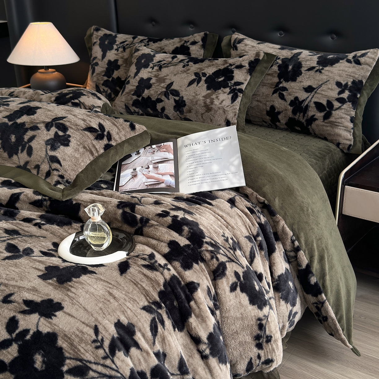 91家纺网 家纺一手货源 找家纺 金艾草 2025新款兔毛宽边床盖四件套【工艺款】 简爱