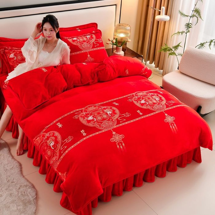 91家纺网 家纺一手货源 找家纺 雨洋2025新款加厚保暖8.5斤牛奶绒金貂婴儿绒四件套永结同心