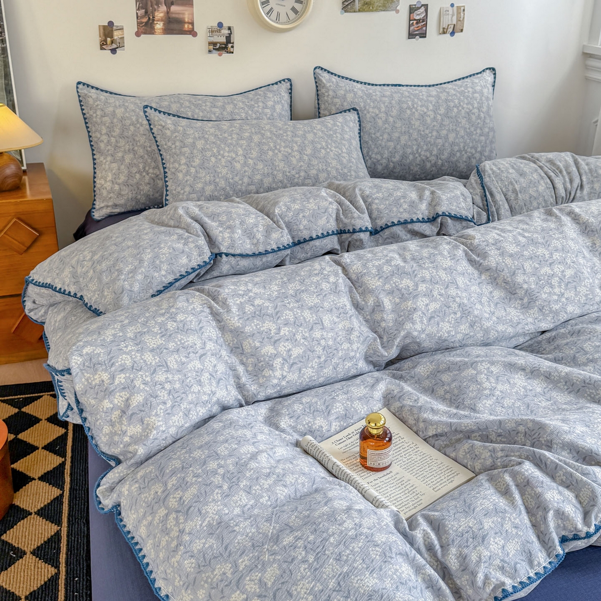 91家纺网 家纺一手货源 找家纺 晚爱家纺（原晚安家居） 2025新款云感双层纱贝壳边三角针工艺卡通小清新小碎花四件套 兰亭序