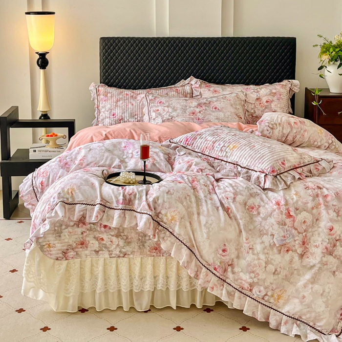 91家纺网 家纺一手货源 找家纺 （总）胜权家纺 2025秋冬新款全棉法式13372数码印花夹棉床盖四件套系列