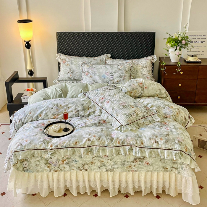 91家纺网 家纺一手货源 找家纺 胜权家纺 2025秋冬新款全棉法式13372数码印花夹棉床盖四件套系列 花非花绿