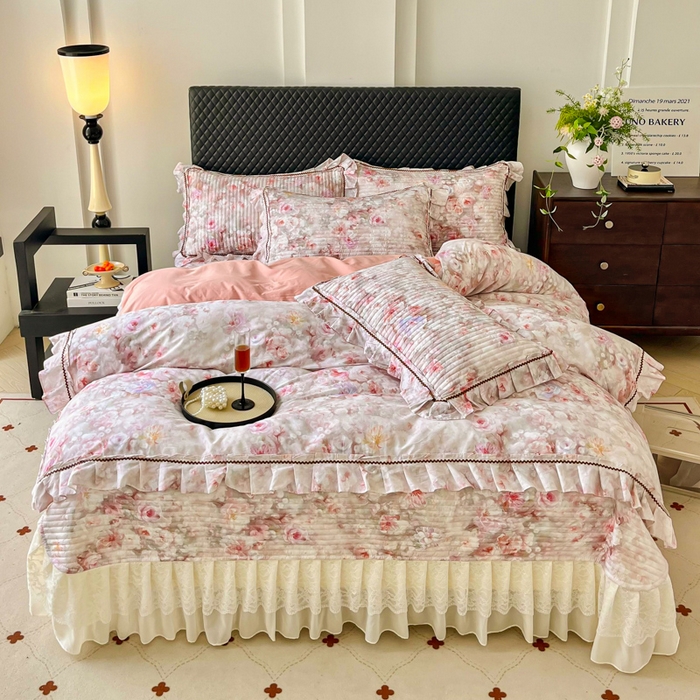 91家纺网 家纺一手货源 找家纺 （总）胜权家纺 2025秋冬新款全棉法式13372数码印花夹棉床盖四件套系列