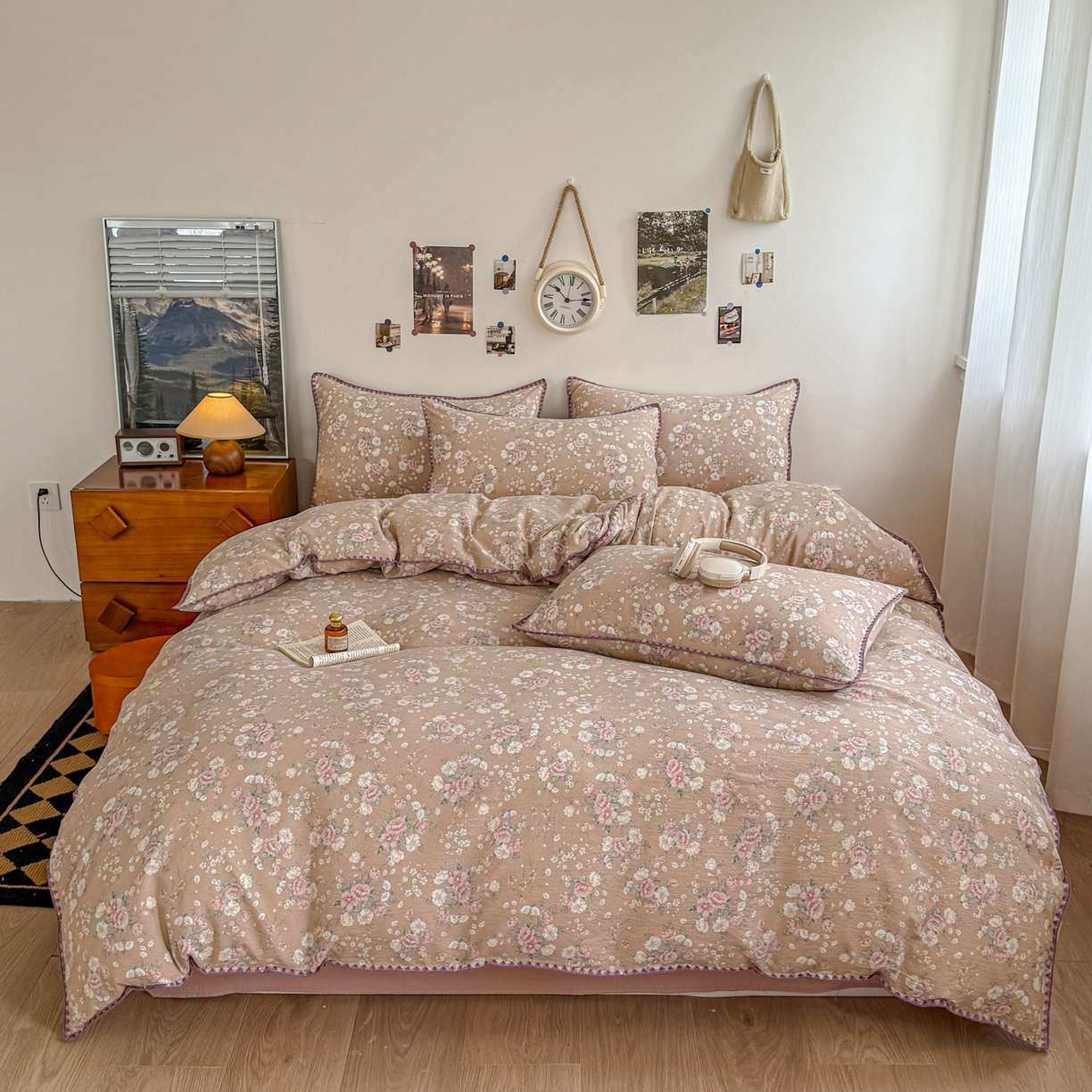 91家纺网 家纺一手货源 找家纺 晚爱家纺（原晚安家居） 2025新款云感双层纱贝壳边三角针工艺卡通小清新小碎花四件套 爱如星辰