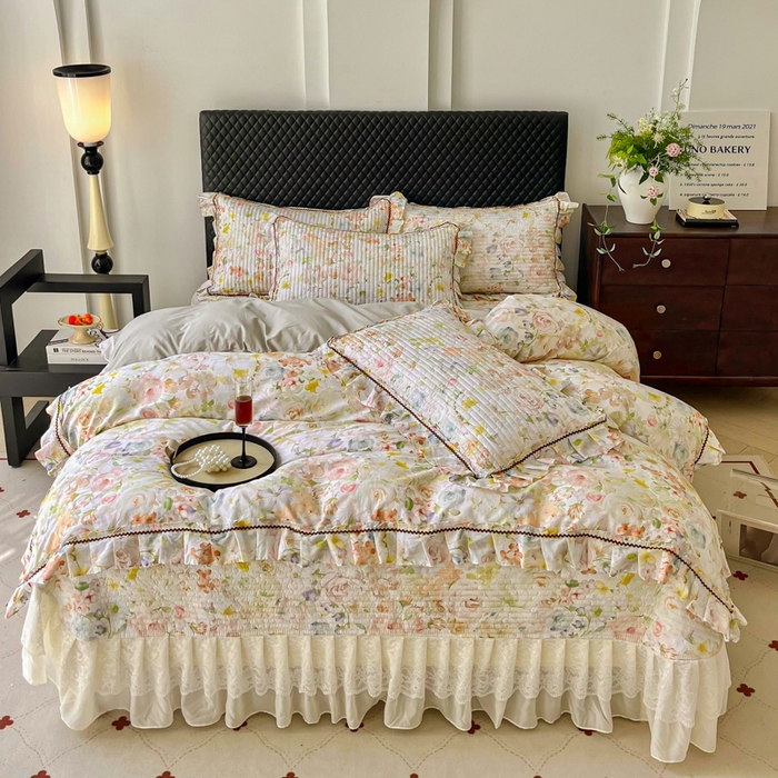 91家纺网 家纺一手货源 找家纺 胜权家纺 2025秋冬新款全棉法式13372数码印花夹棉床盖四件套系列 锦绣繁华绿