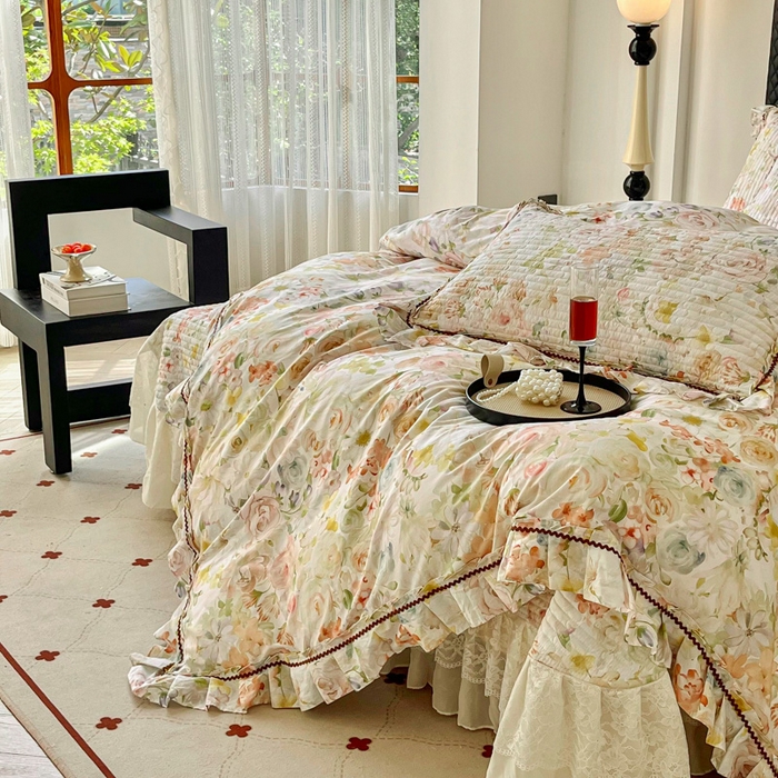 91家纺网 家纺一手货源 找家纺 胜权家纺 2025秋冬新款全棉法式13372数码印花夹棉床盖四件套系列 锦绣繁华绿