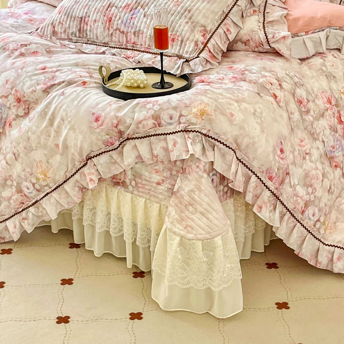 91家纺网 家纺一手货源 找家纺 （总）胜权家纺 2025秋冬新款全棉法式13372数码印花夹棉床盖单品系列