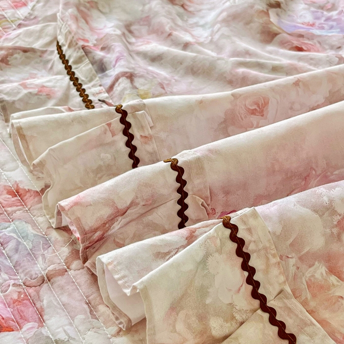 91家纺网 家纺一手货源 找家纺 （总）胜权家纺 2025秋冬新款全棉法式13372数码印花夹棉床盖单品系列