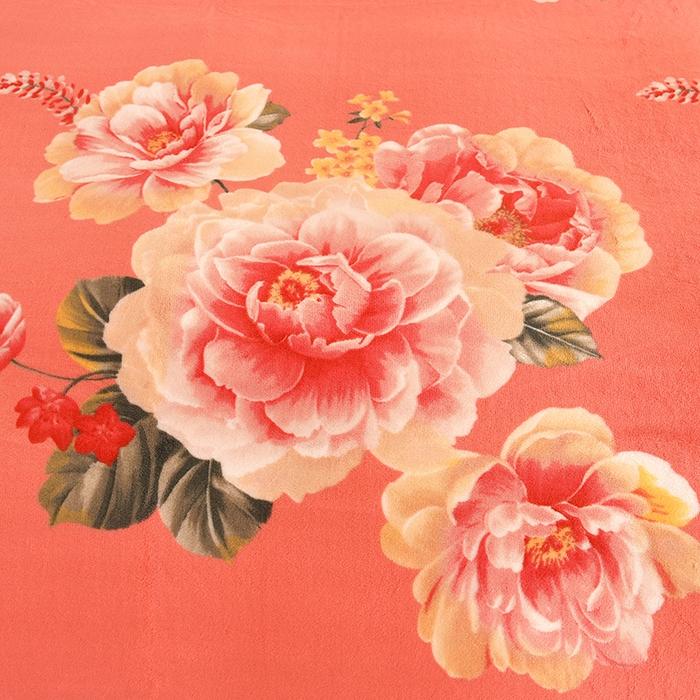 91家纺网 家纺一手货源 找家纺 雨洋家纺 2025新款10斤绒四件套 粉色牡丹