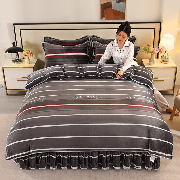 91家纺网 家纺一手货源 找家纺 雨洋家纺 2025新款10斤绒四件套 维也纳