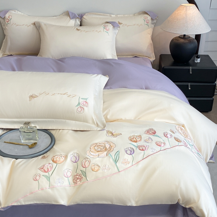 91家纺网 家纺一手货源 找家纺 桃园 新款纯棉全棉长绒棉刺绣绣花高端礼盒初暖系列四件套 白紫色