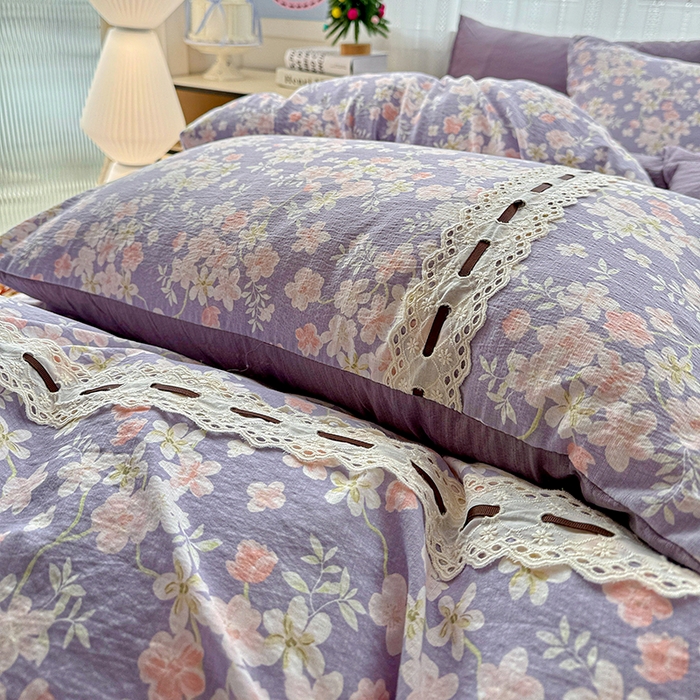 91家纺网 家纺一手货源 找家纺 典曼家纺 2025新款古法花边蝴蝶结四件套 花开满园