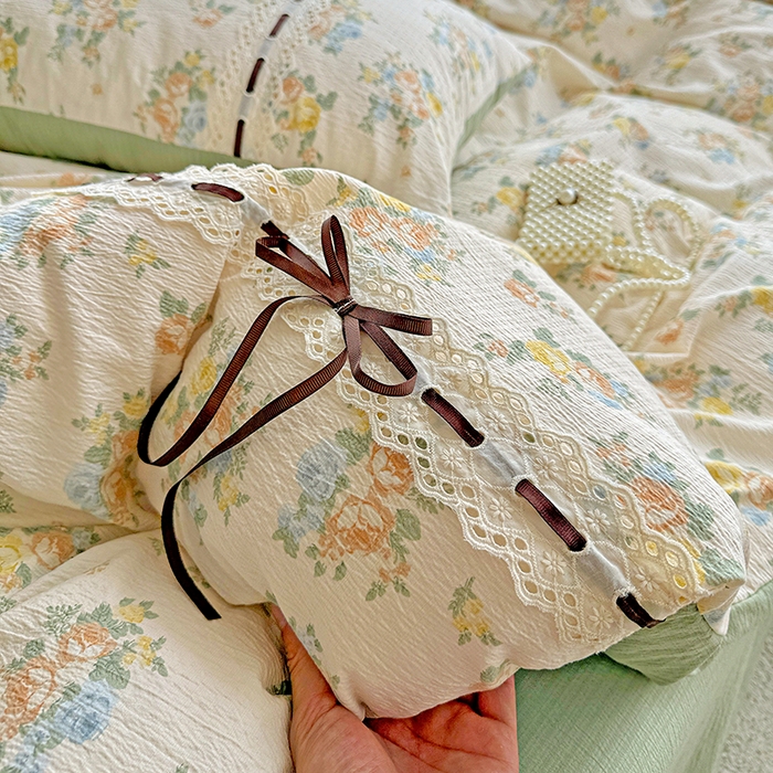 91家纺网 家纺一手货源 找家纺 典曼家纺 2025新款古法花边蝴蝶结四件套 绿野仙踪