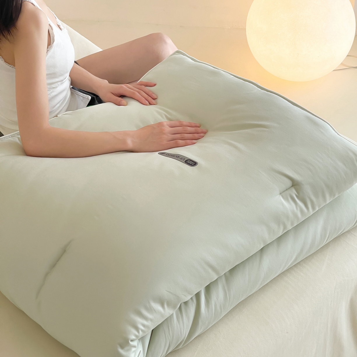 91家纺网 家纺一手货源 找家纺 一加一 2025新款有氧棉艾阳绒中科抗菌被子被芯 梧枝-绿