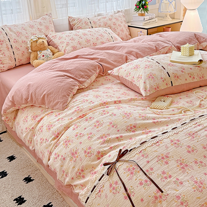 91家纺网 家纺一手货源 找家纺 典曼家纺 2025新款古法花边蝴蝶结四件套 雅漫花语