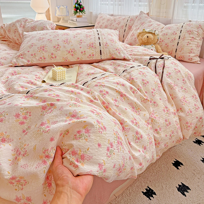 91家纺网 家纺一手货源 找家纺 典曼家纺 2025新款古法花边蝴蝶结四件套 雅漫花语