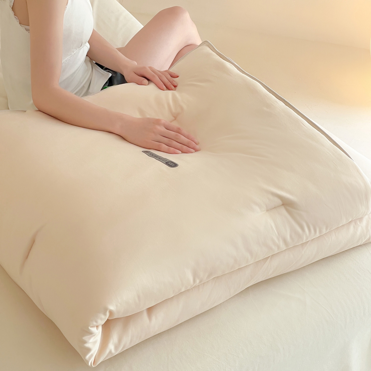 91家纺网 家纺一手货源 找家纺 一加一 2025新款有氧棉艾阳绒中科抗菌被子被芯 摩卡-米