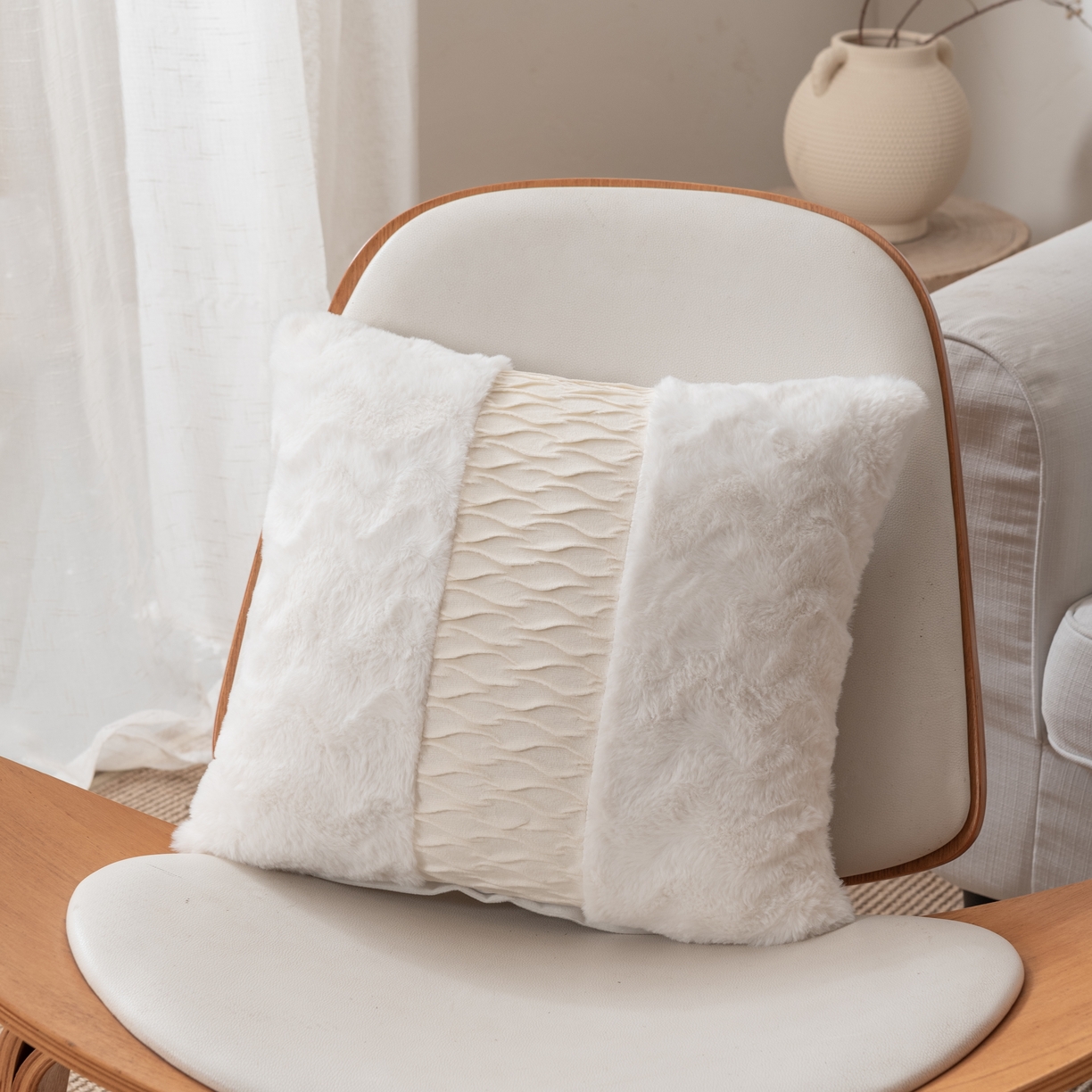 91家纺网 家纺一手货源 找家纺 （总）博笔熊 2025新款兔毛拼接波浪抱枕方枕靠垫靠枕