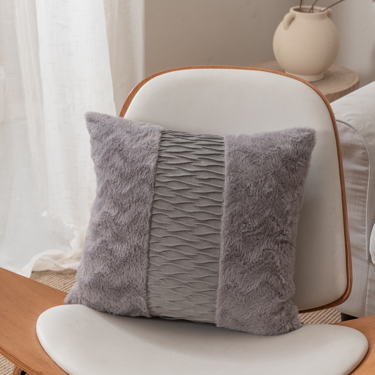 91家纺网 家纺一手货源 找家纺 （总）博笔熊 2025新款兔毛拼接波浪抱枕方枕靠垫靠枕