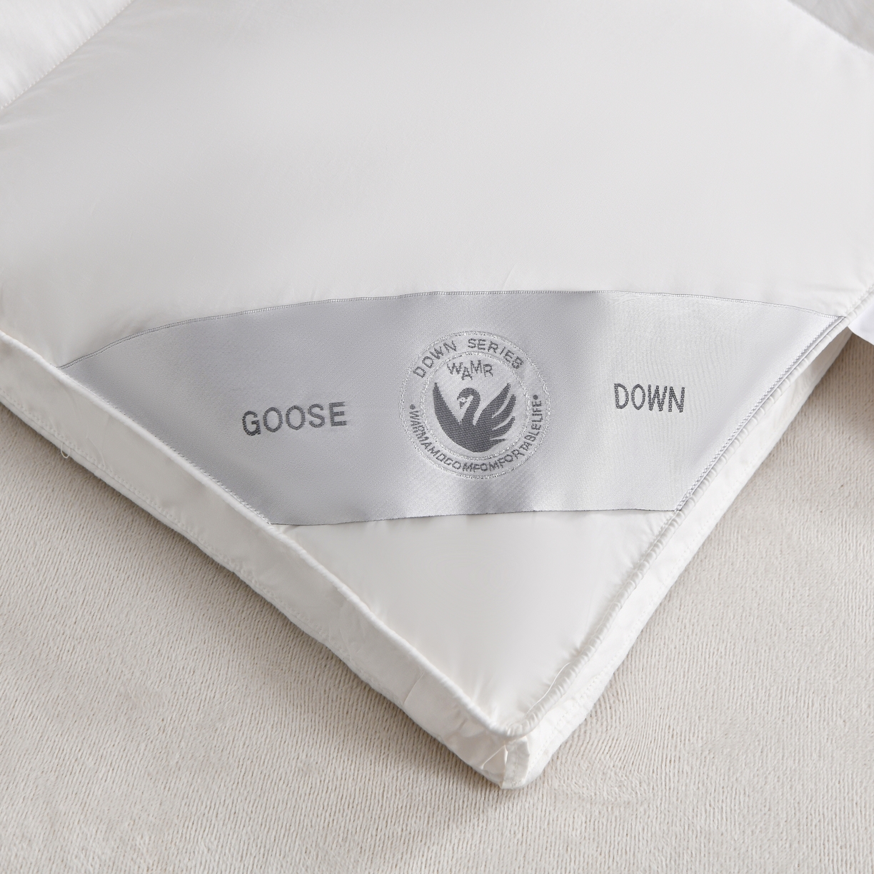 91家纺网 家纺一手货源 找家纺 （总）棠婷  2025新款100支柔赛丝立体羽绒被