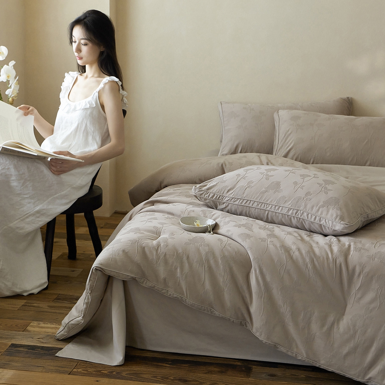 91家纺网 家纺一手货源 找家纺 一加一 2025新款全棉提花航天恒温抗菌被子被芯 岁月鎏声