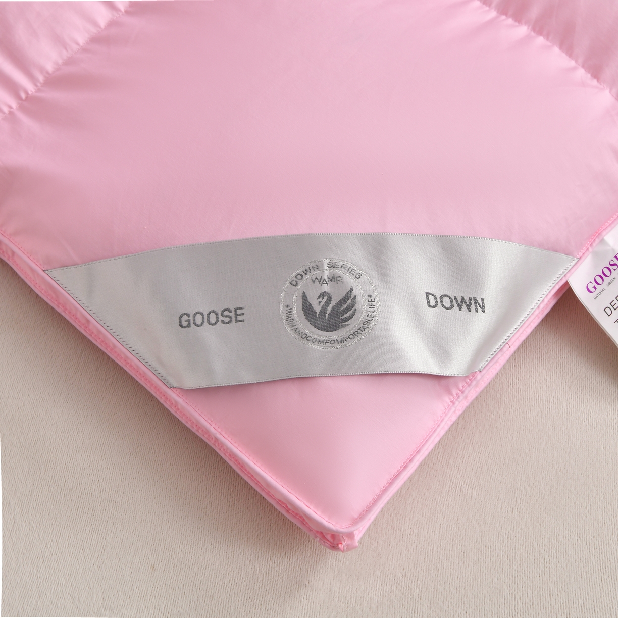 91家纺网 家纺一手货源 找家纺 棠婷  2025新款100支柔赛丝立体羽绒被 粉色