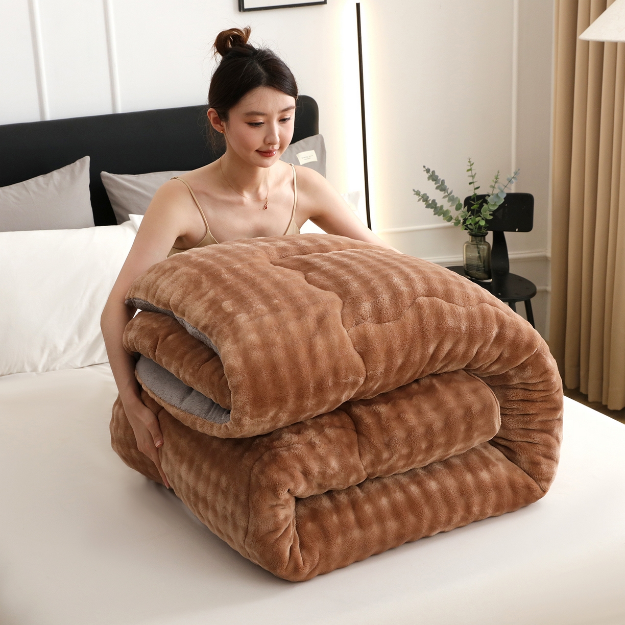 爱微坊 2025新款兔毛牛奶绒加厚保暖冬被子被芯 加厚兔毛牛奶绒-棕拼灰