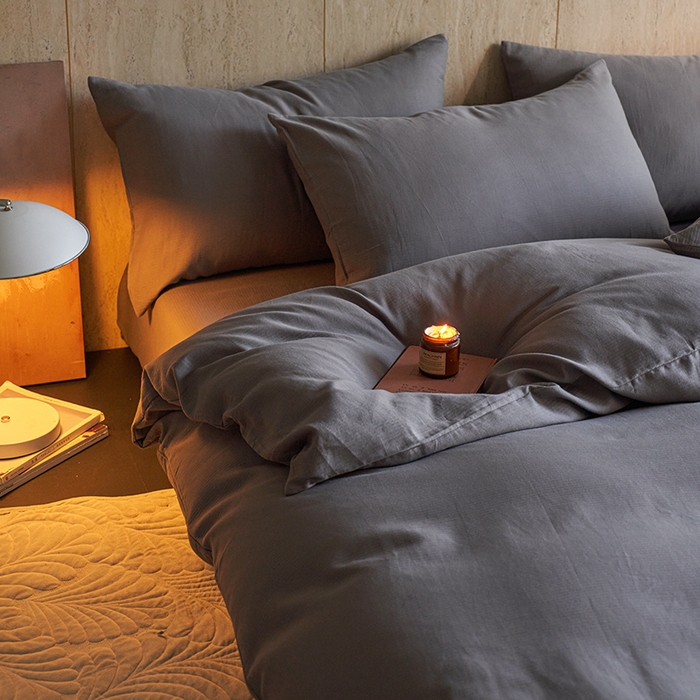 91家纺网 家纺一手货源 找家纺 （总）千朵森 2025新款全棉磨毛A类色织提花磨毛四件套-简色