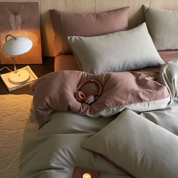 91家纺网 家纺一手货源 找家纺 千朵森 2025新款全棉磨毛A类色织提花磨毛四件套-简色 青灰絮语