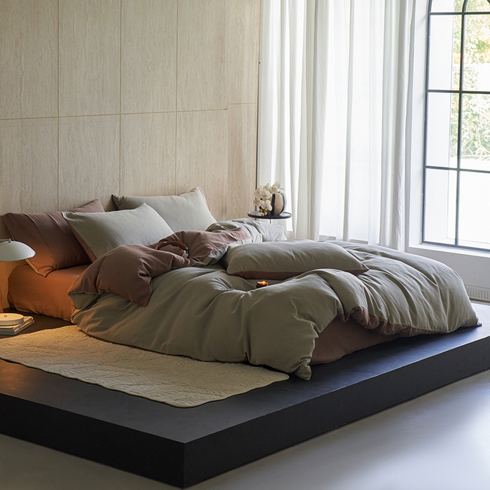 91家纺网 家纺一手货源 找家纺 千朵森 2025新款全棉磨毛A类色织提花磨毛四件套-简色 青灰絮语