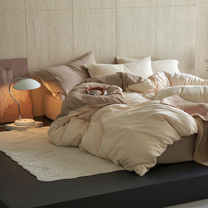 91家纺网 家纺一手货源 找家纺 千朵森 2025新款全棉磨毛A类色织提花磨毛四件套-简色 杏仁奶沫