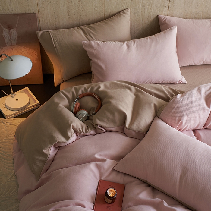 91家纺网 家纺一手货源 找家纺 千朵森 2025新款全棉磨毛A类色织提花磨毛四件套-简色 裸粉香槟