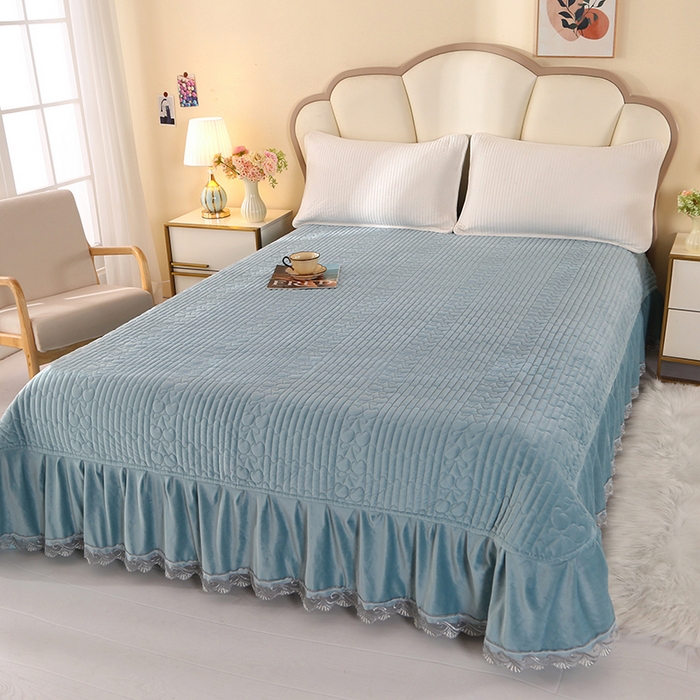 尚品凤凰 2025新款婴儿绒绗缝床裙款 樱桃系列 湖绿色