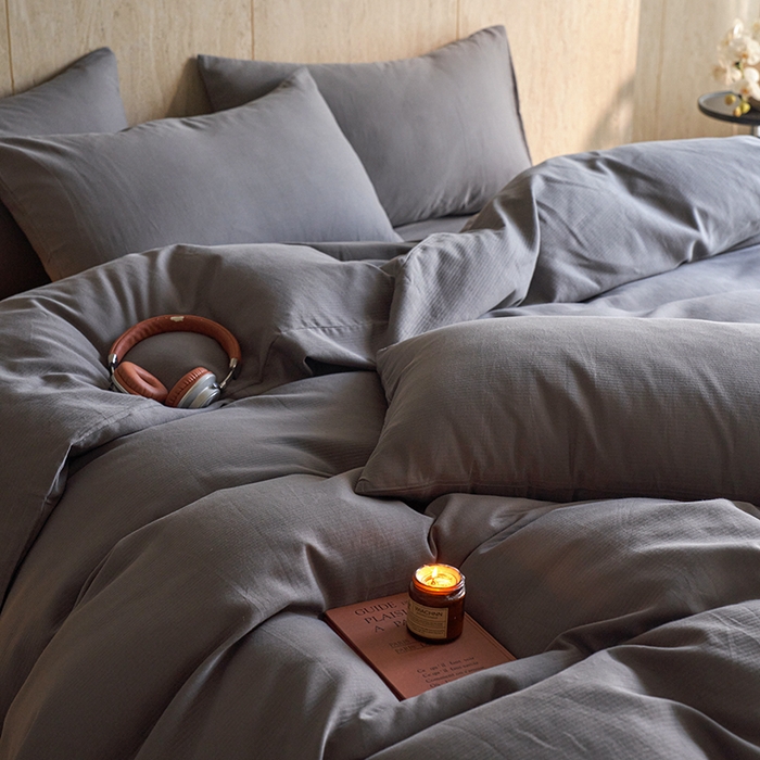 91家纺网 家纺一手货源 找家纺 千朵森 2025新款全棉磨毛A类色织提花磨毛四件套-简色 银河灰