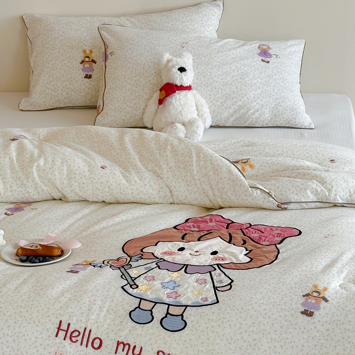 91家纺网 家纺一手货源 找家纺 一加一 2025新款A类双层纱卡通贴布绣大豆被芯 梦女孩