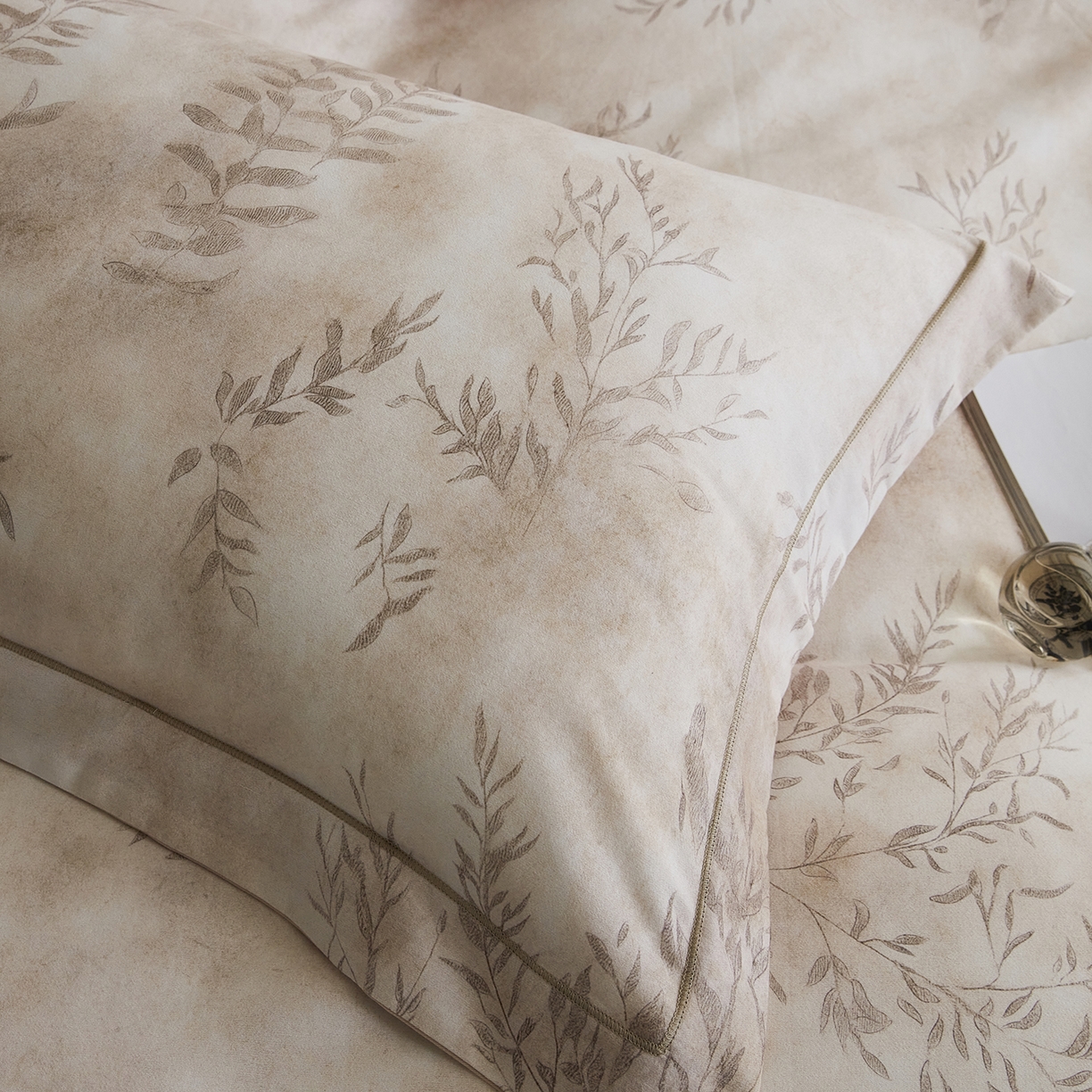 91家纺网 家纺一手货源 找家纺 （总）嘉汀兰家居 2025新款全棉纯棉数码印花生态磨毛四件套