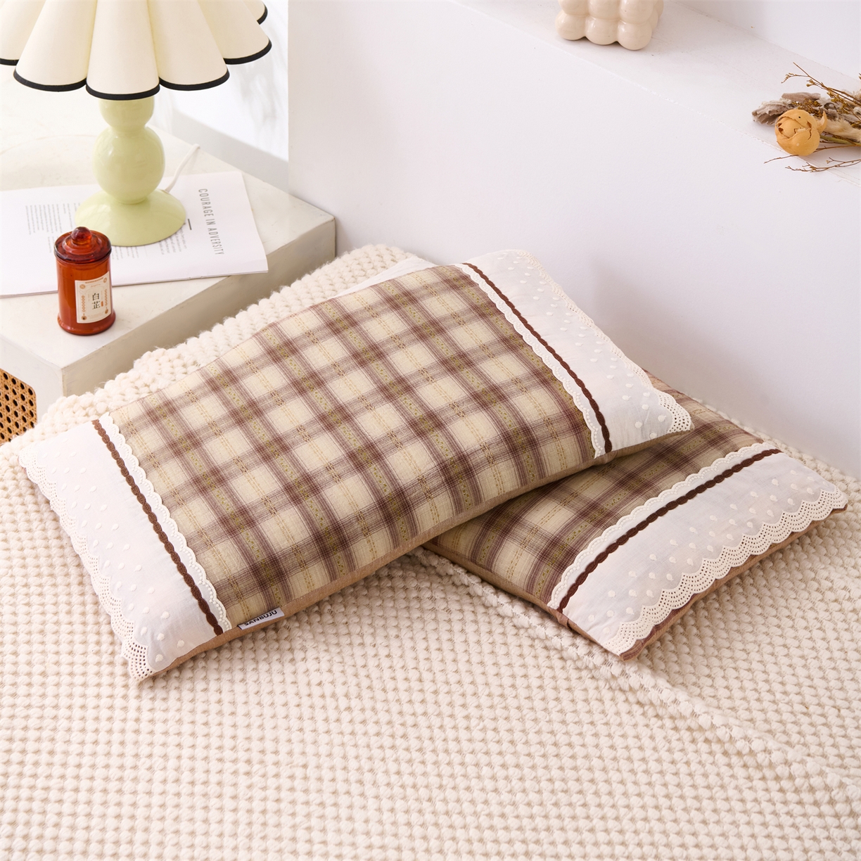 大熊枕芯 2025新款 全棉花边荞麦枕 格子花边-卡其