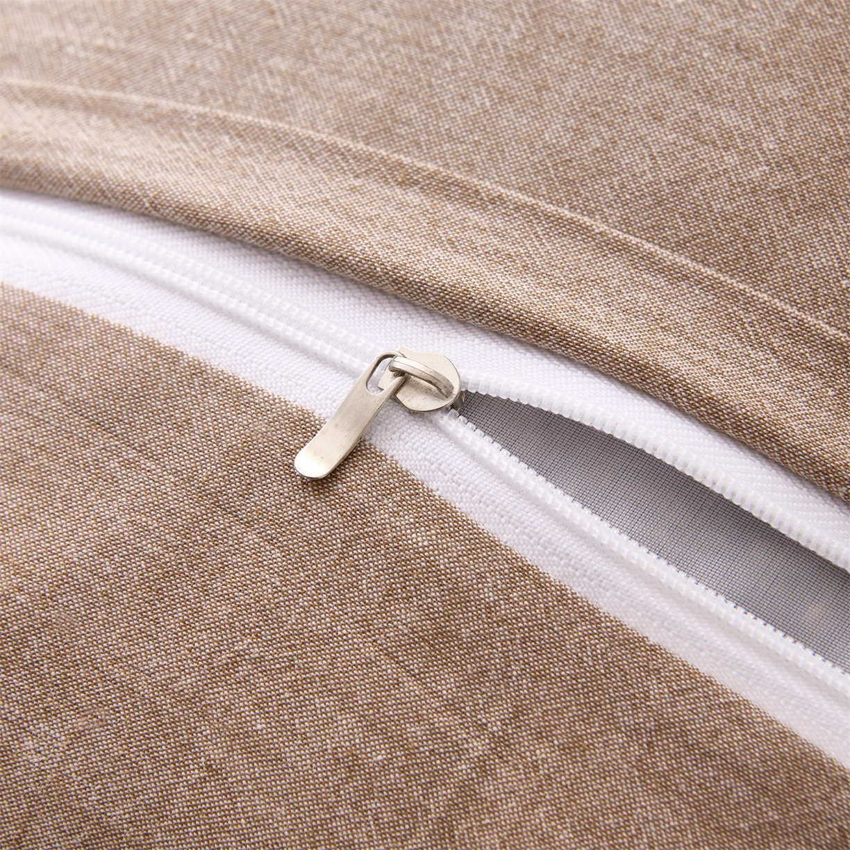 91家纺网 家纺一手货源 找家纺 （总）大熊枕芯 2025新款 全棉花边荞麦枕