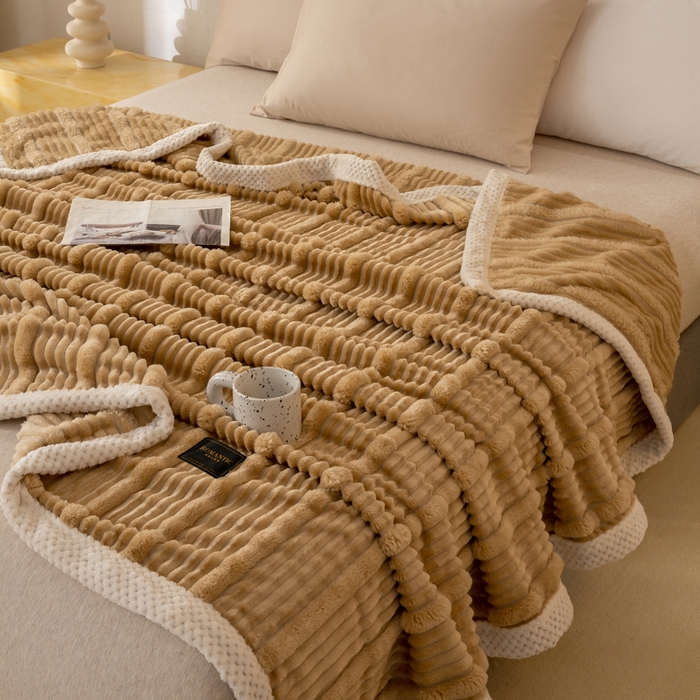 91家纺网 家纺一手货源 找家纺 雅诗帛 2025新款A类兔毛绒子母条毛毯双面云朵绒毛毯宿舍牛奶绒小被毯轻奢时尚加厚保暖盖毯休闲绒毯毯子 暖糖咖