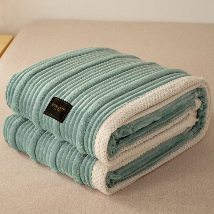 91家纺网 家纺一手货源 找家纺 雅诗帛 2025新款A类兔毛绒子母条毛毯双面云朵绒毛毯宿舍牛奶绒小被毯轻奢时尚加厚保暖盖毯休闲绒毯毯子 流光青