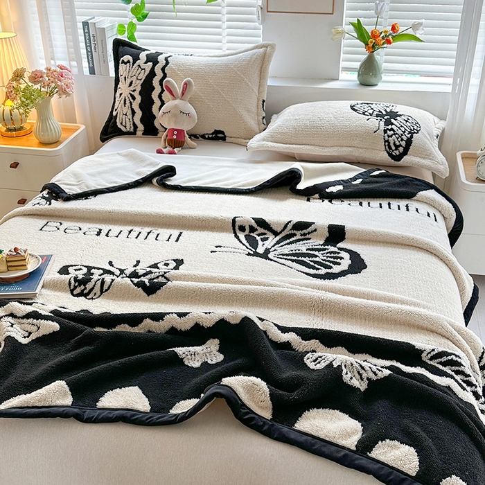 91家纺网 家纺一手货源 找家纺 （总）雅诗帛 2025新款黑白阳离子复合多功能毛毯