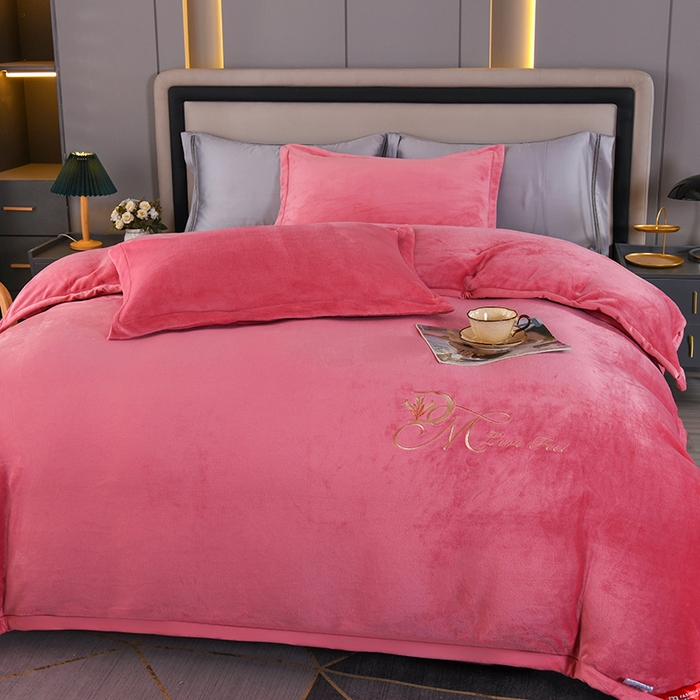 91家纺网 家纺一手货源 找家纺 尚品凤凰 2025新款牛奶绒绣花单被套单品被套单件被套 豆沙