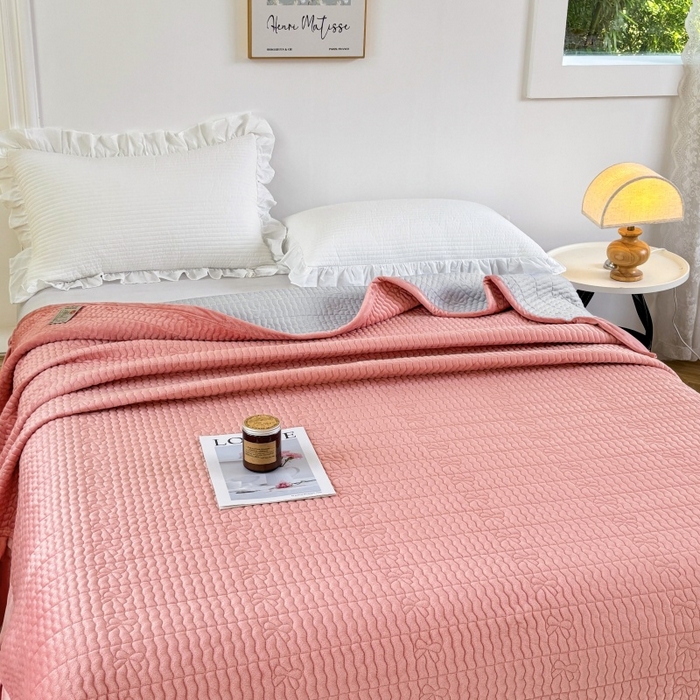 91家纺网 家纺一手货源 找家纺 尚品凤凰 2025新款加厚宝宝绒绗缝夹棉单床裙单品床裙单件床裙-蝴蝶结 藕粉