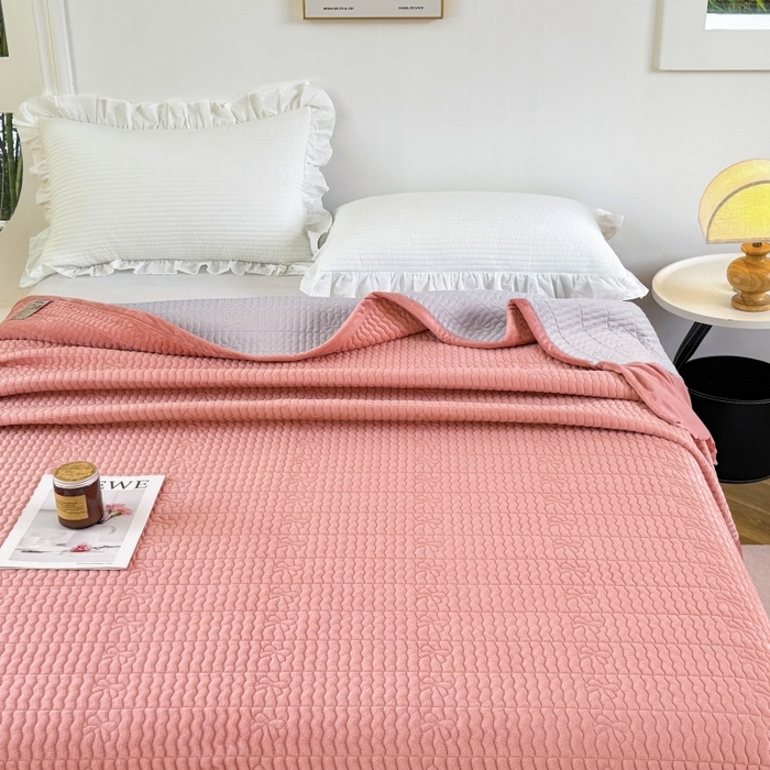 91家纺网 家纺一手货源 找家纺 尚品凤凰 2025新款加厚宝宝绒绗缝夹棉单床裙单品床裙单件床裙-蝴蝶结 藕粉