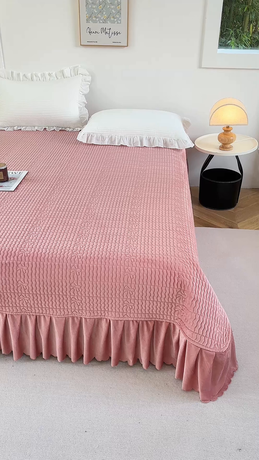 91家纺网 家纺一手货源 找家纺 尚品凤凰 2025新款加厚宝宝绒绗缝夹棉单床裙单品床裙单件床裙-蝴蝶结 蜜桃粉